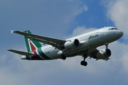 Alitalia Airbus A319-112 (EI-IMC) at  London - Heathrow, United Kingdom