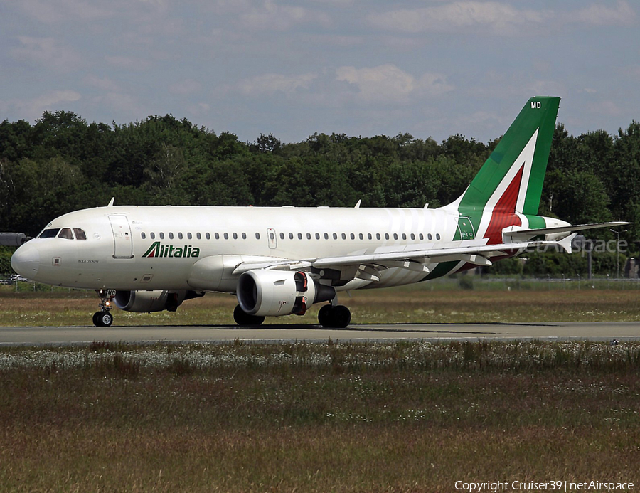 Alitalia Airbus A319-112 (EI-IMD) | Photo 529395