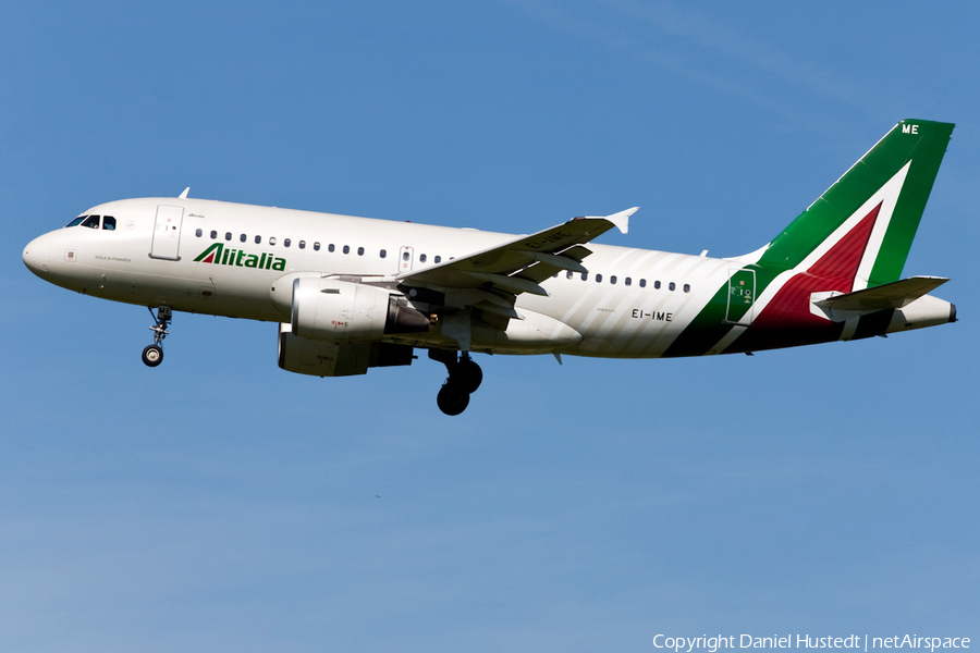 Alitalia Airbus A319-112 (EI-IME) | Photo 482351