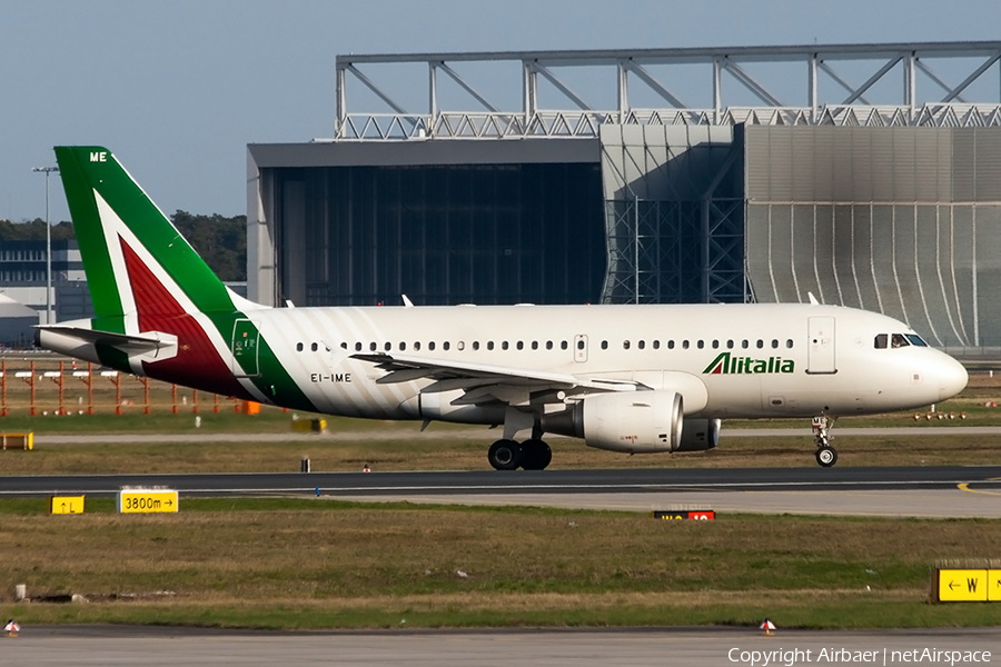 Alitalia Airbus A319-112 (EI-IME) | Photo 237694