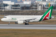 Alitalia Airbus A319-112 (EI-IMF) at  Munich, Germany