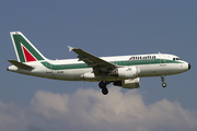 Alitalia Airbus A319-112 (EI-IMG) at  Geneva - International, Switzerland