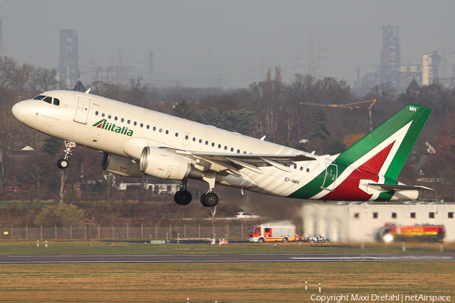 Alitalia Airbus A319-112 (EI-IMH) | Photo 488125