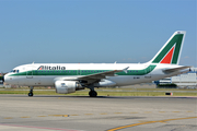 Alitalia Airbus A319-112 (EI-IMH) at  Naples - Ugo Niutta, Italy