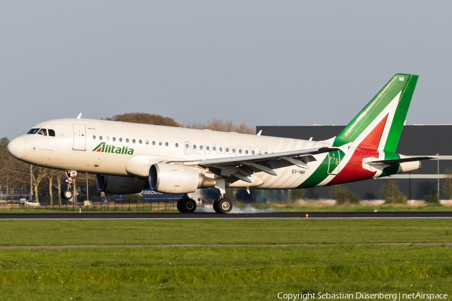 Alitalia Airbus A319-112 (EI-IMI) | Photo 320057