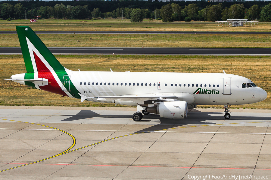 Alitalia Airbus A319-112 (EI-IMI) | Photo 152919