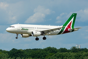 Alitalia Airbus A319-112 (EI-IMJ) at  Hamburg - Fuhlsbuettel (Helmut Schmidt), Germany