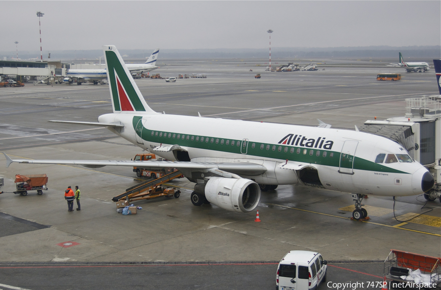 Alitalia Airbus A319-112 (EI-IMJ) | Photo 31330