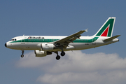 Alitalia Airbus A319-112 (EI-IML) at  Barcelona - El Prat, Spain