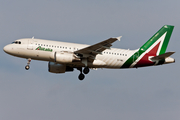 Alitalia Airbus A319-112 (EI-IML) at  Milan - Malpensa, Italy