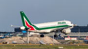 Alitalia Airbus A319-112 (EI-IMO) at  Amsterdam - Schiphol, Netherlands