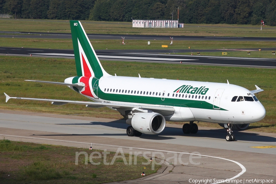 Alitalia Airbus A319-112 (EI-IMO) | Photo 188789