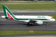 Alitalia Airbus A319-111 (EI-IMR) at  Dusseldorf - International, Germany