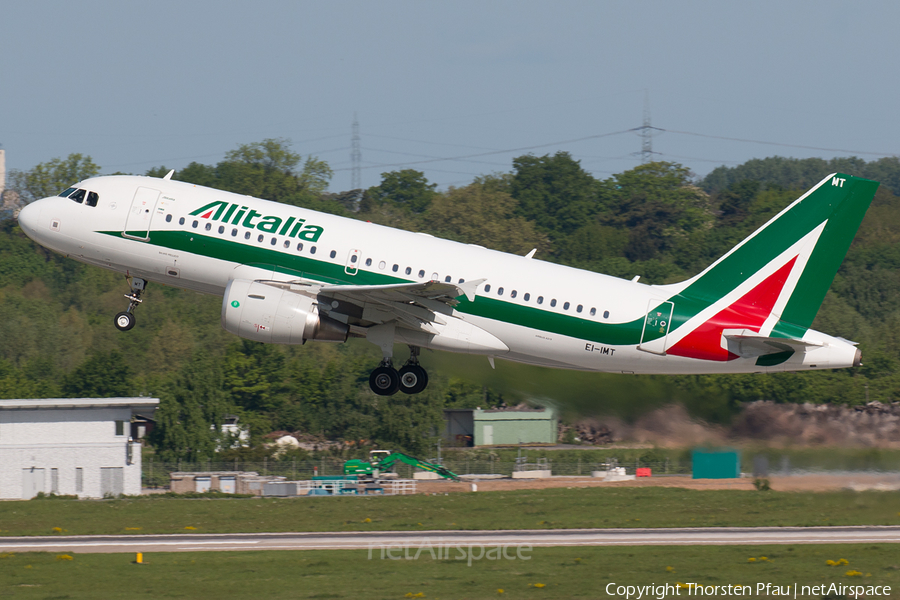 Alitalia Airbus A319-111 (EI-IMT) | Photo 75971
