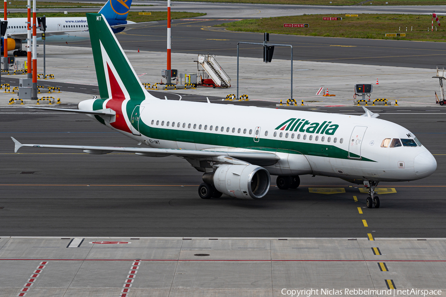 Alitalia Airbus A319-111 (EI-IMT) | Photo 464910