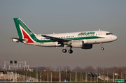 Alitalia Airbus A319-111 (EI-IMV) at  Amsterdam - Schiphol, Netherlands