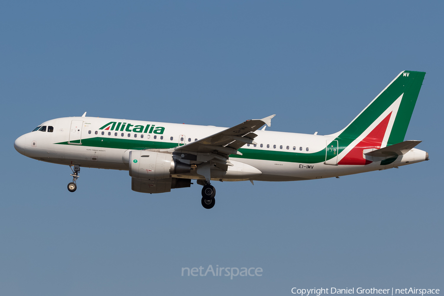 Alitalia Airbus A319-111 (EI-IMV) | Photo 124915