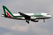 Alitalia Airbus A319-111 (EI-IMW) at  Rome - Fiumicino (Leonardo DaVinci), Italy