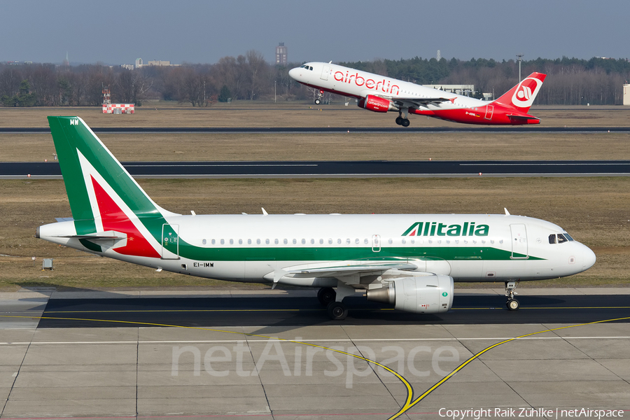 Alitalia Airbus A319-111 (EI-IMW) | Photo 101551