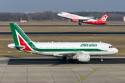 Alitalia Airbus A319-111 (EI-IMW) at  Berlin - Tegel, Germany