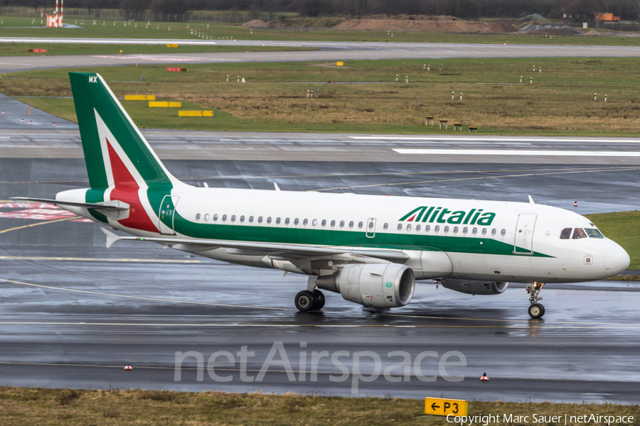 Alitalia Airbus A319-111 (EI-IMX) | Photo 207469