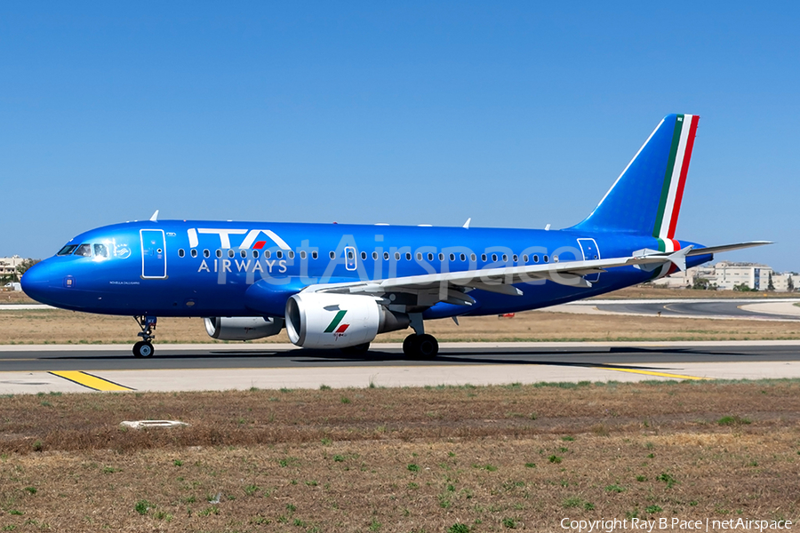 Alitalia Airbus A319-111 (EI-IMX) | Photo 511931