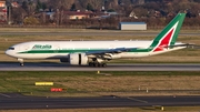 Alitalia Boeing 777-243(ER) (EI-ISA) at  Dusseldorf - International, Germany