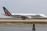 Alitalia Boeing 777-243(ER) (EI-ISD) at  Venice - Marco Polo, Italy