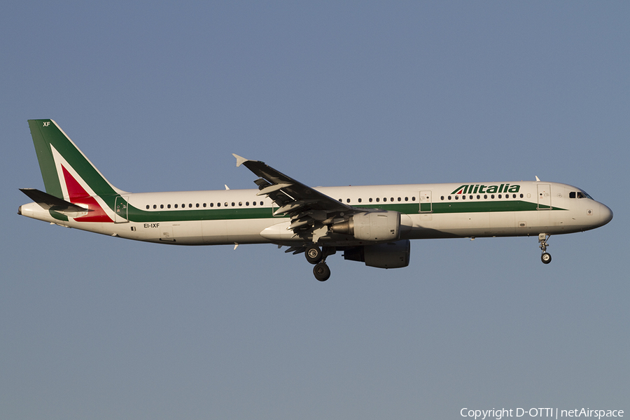 Alitalia Airbus A321-112 (EI-IXF) | Photo 373553