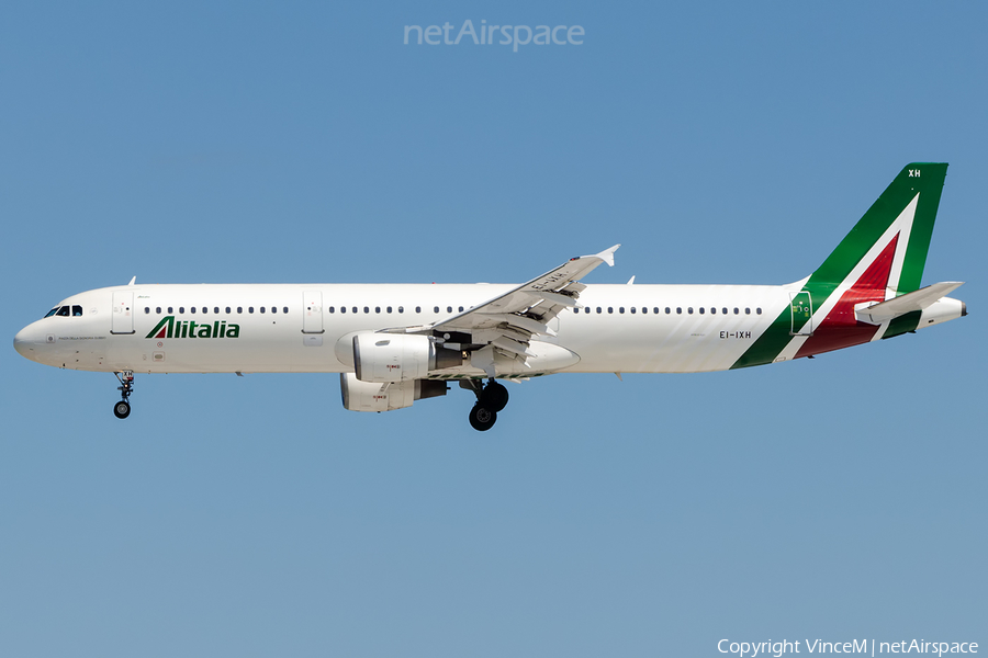 Alitalia Airbus A321-112 (EI-IXH) | Photo 251645