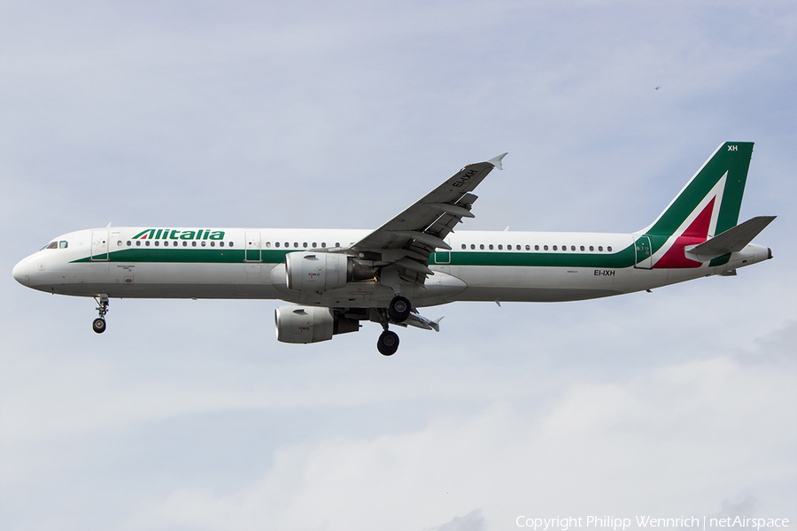 Alitalia Airbus A321-112 (EI-IXH) | Photo 114969