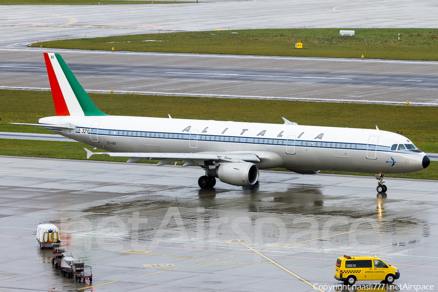 Alitalia Airbus A321-112 (EI-IXI) | Photo 16406
