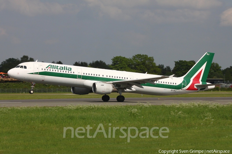 Alitalia Airbus A321-112 (EI-IXJ) | Photo 164191