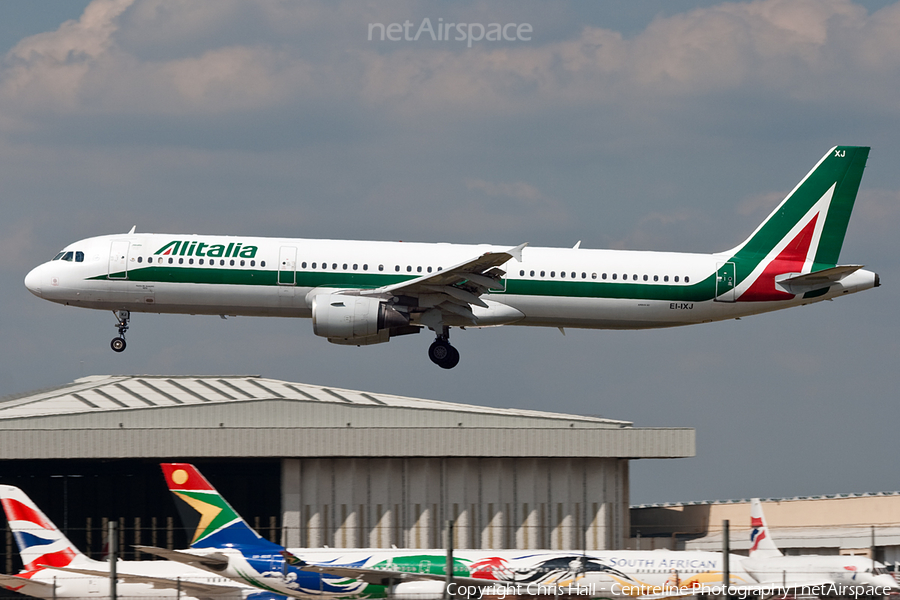 Alitalia Airbus A321-112 (EI-IXJ) | Photo 60700