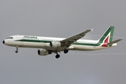 Alitalia Airbus A321-112 (EI-IXJ) at  Gran Canaria, Spain