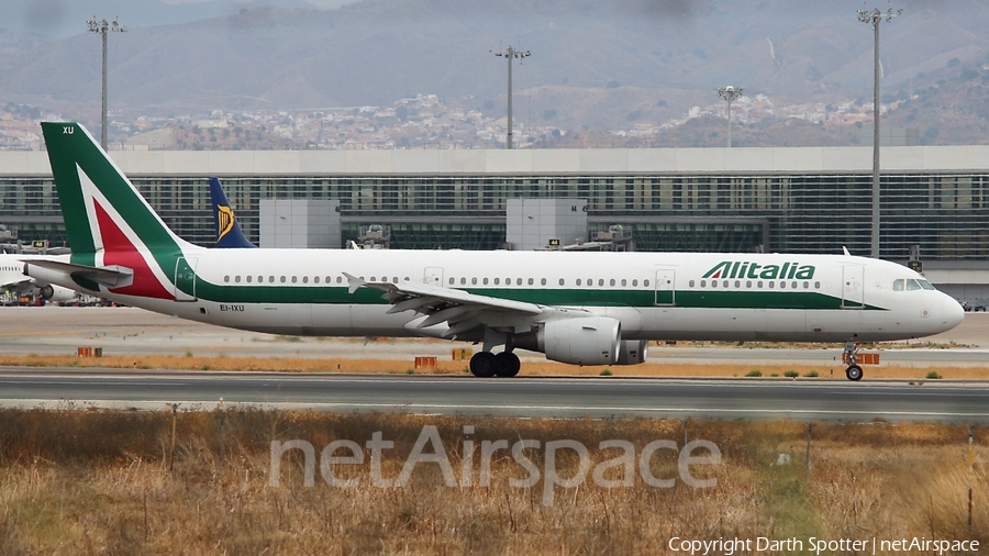 Alitalia Airbus A321-112 (EI-IXU) | Photo 212588
