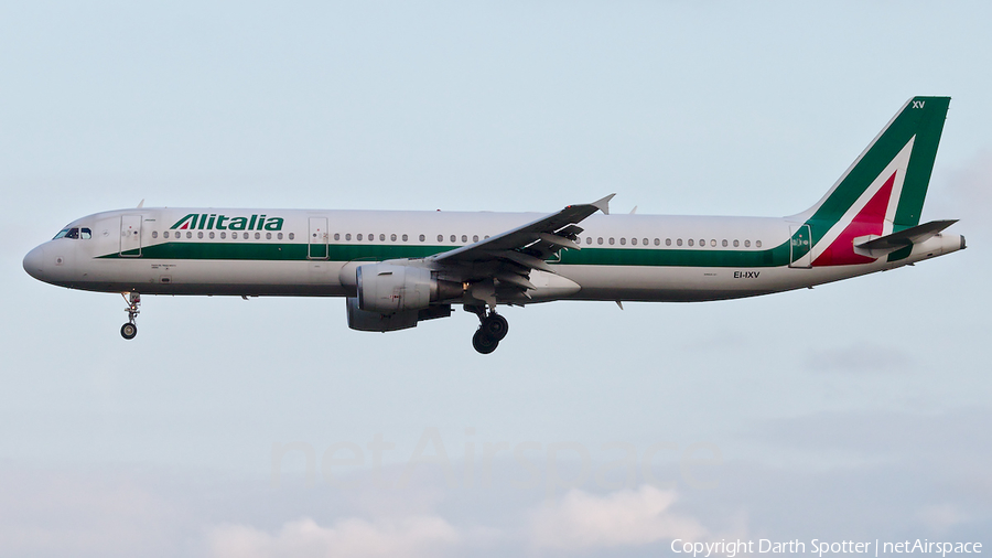 Alitalia Airbus A321-112 (EI-IXV) | Photo 356324