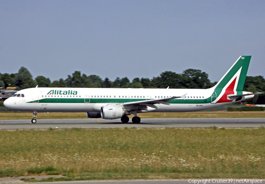 Alitalia Airbus A321-112 (EI-IXV) | Photo 285679