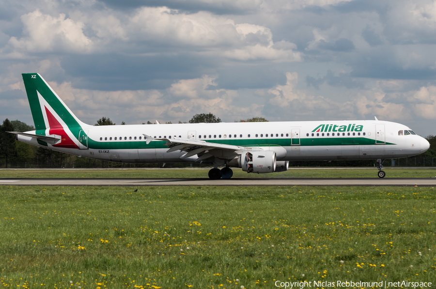Alitalia Airbus A321-112 (EI-IXZ) | Photo 315890