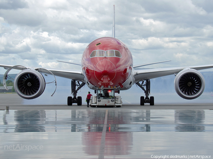 Norwegian Air Shuttle Boeing 787-8 Dreamliner (EI-LNA) | Photo 79640