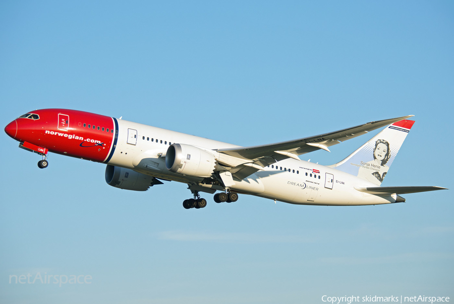 Norwegian Air Shuttle Boeing 787-8 Dreamliner (EI-LNA) | Photo 83815