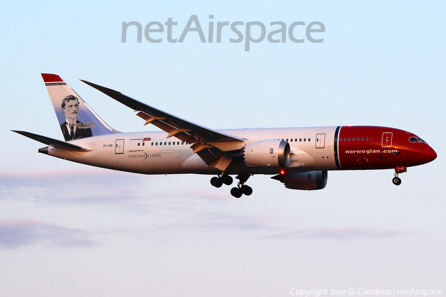 Norwegian Air Shuttle Boeing 787-8 Dreamliner (EI-LNG) | Photo 76099