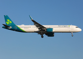 Aer Lingus Airbus A321-253NX (EI-LRA) at  London - Heathrow, United Kingdom