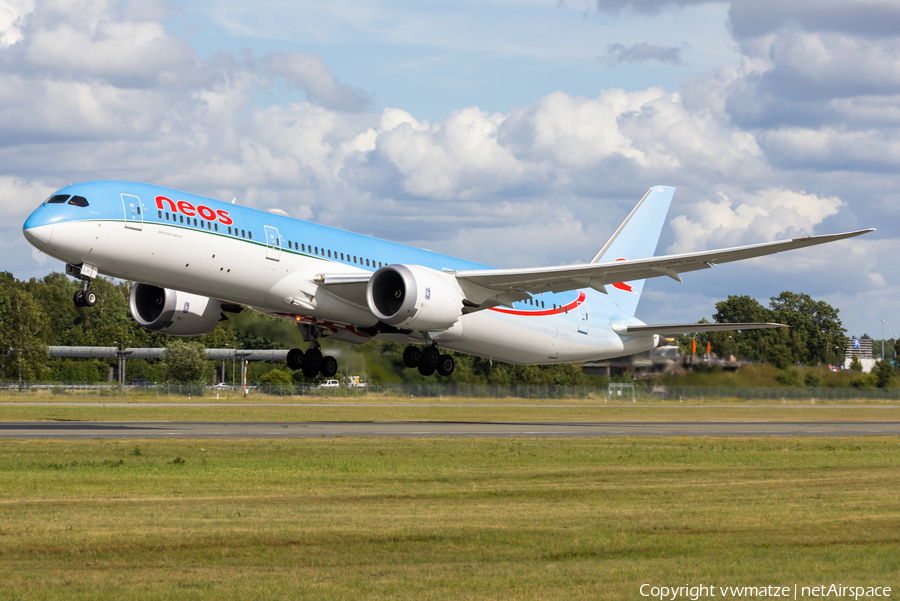 Neos Boeing 787-9 Dreamliner (EI-NEW) | Photo 517548