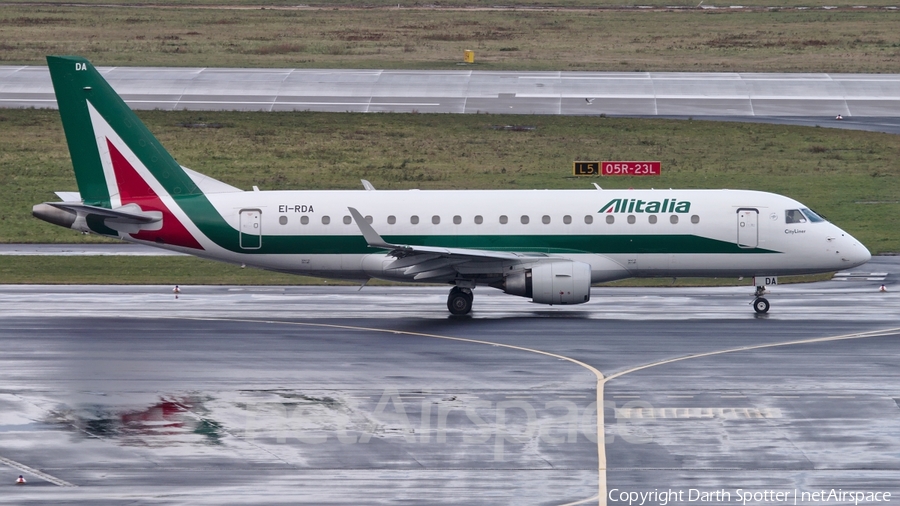 Alitalia CityLiner Embraer ERJ-175STD (ERJ-170-200STD) (EI-RDA) | Photo 234115