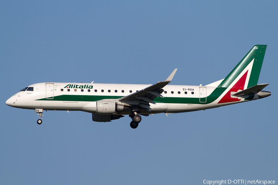 Alitalia CityLiner Embraer ERJ-175STD (ERJ-170-200STD) (EI-RDA) | Photo 507887