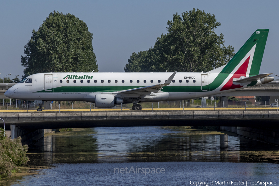 Alitalia CityLiner Embraer ERJ-175LR (ERJ-170-200LR) (EI-RDD) | Photo 489161