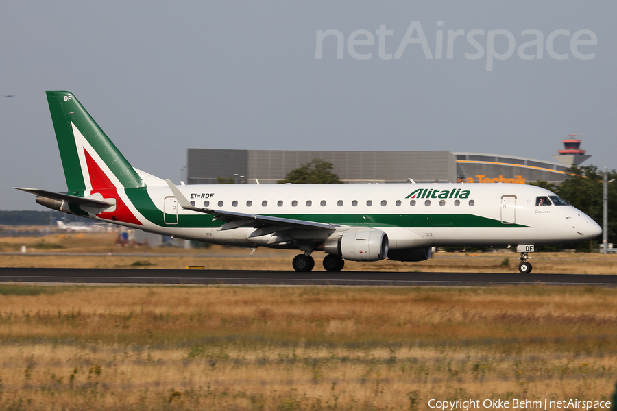 Alitalia CityLiner Embraer ERJ-175LR (ERJ-170-200LR) (EI-RDF) | Photo 80854