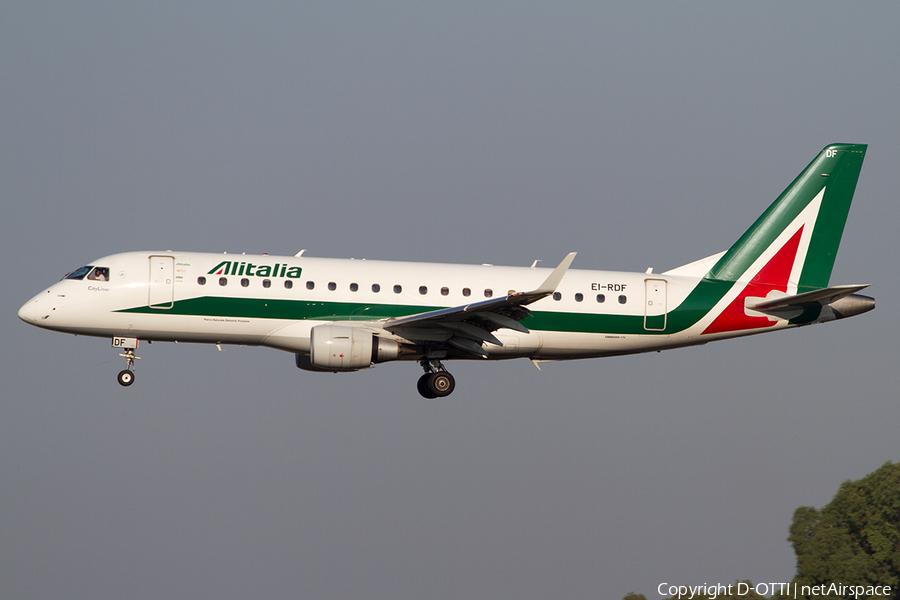 Alitalia CityLiner Embraer ERJ-175LR (ERJ-170-200LR) (EI-RDF) | Photo 507013