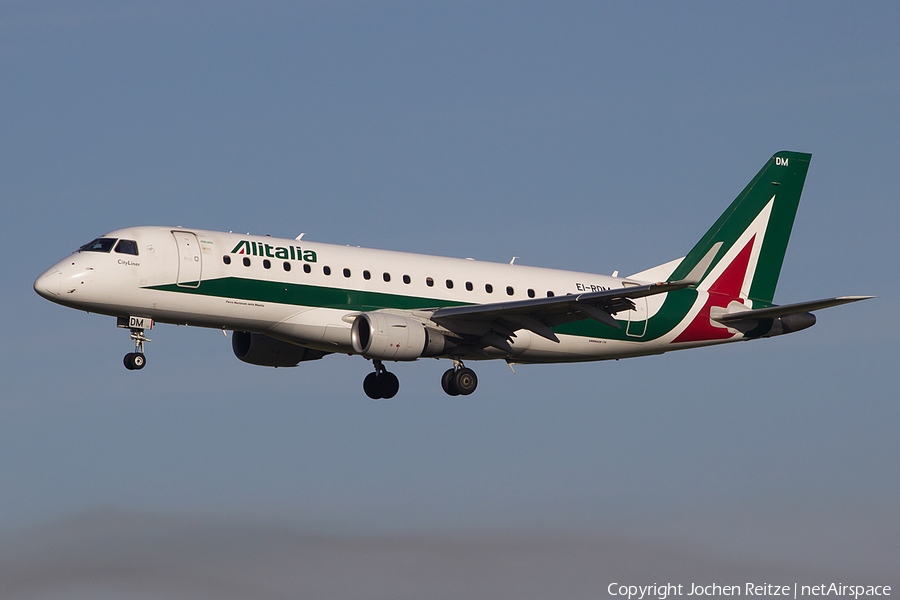 Alitalia CityLiner Embraer ERJ-175STD (ERJ-170-200STD) (EI-RDM) | Photo 172375